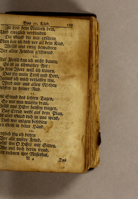 Ausbund, das ist: etliche schöne christliche lieder, wie sie in dem Gefängnüs zu Bassau in dem Schloss on den Schweitzer-Brüdern, und von andern rechtgläubigen Christen hin und her gedichtet worden page 191