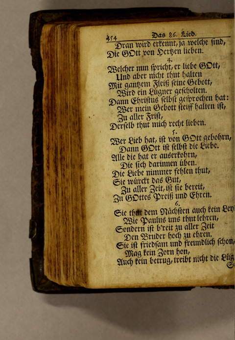 Ausbund, das ist: etliche schöne christliche lieder, wie sie in dem Gefängnüs zu Bassau in dem Schloss on den Schweitzer-Brüdern, und von andern rechtgläubigen Christen hin und her gedichtet worden page 456