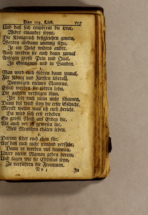 Ausbund, das ist: etliche schöne christliche lieder, wie sie in dem Gefängnüs zu Bassau in dem Schloss on den Schweitzer-Brüdern, und von andern rechtgläubigen Christen hin und her gedichtet worden page 557