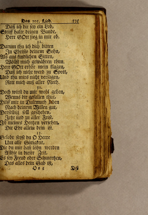 Ausbund, das ist: etliche schöne christliche lieder, wie sie in dem Gefängnüs zu Bassau in dem Schloss on den Schweitzer-Brüdern, und von andern rechtgläubigen Christen hin und her gedichtet worden page 577