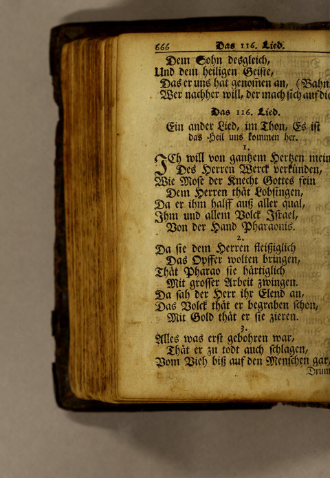 Ausbund, das ist: etliche schöne christliche lieder, wie sie in dem Gefängnüs zu Bassau in dem Schloss on den Schweitzer-Brüdern, und von andern rechtgläubigen Christen hin und her gedichtet worden page 668